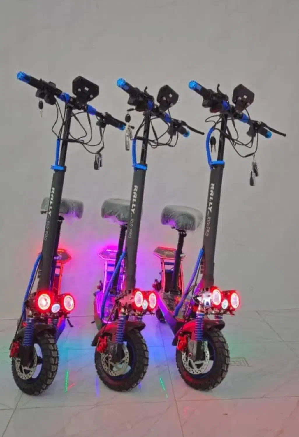 اسکوتر برقی گوکوt8 مانیتور بزرگ سرعت 90 تا بدون چک|دوچرخه، اسکیت، اسکوتر|اصفهان, بوستان ناژوان|دیوار