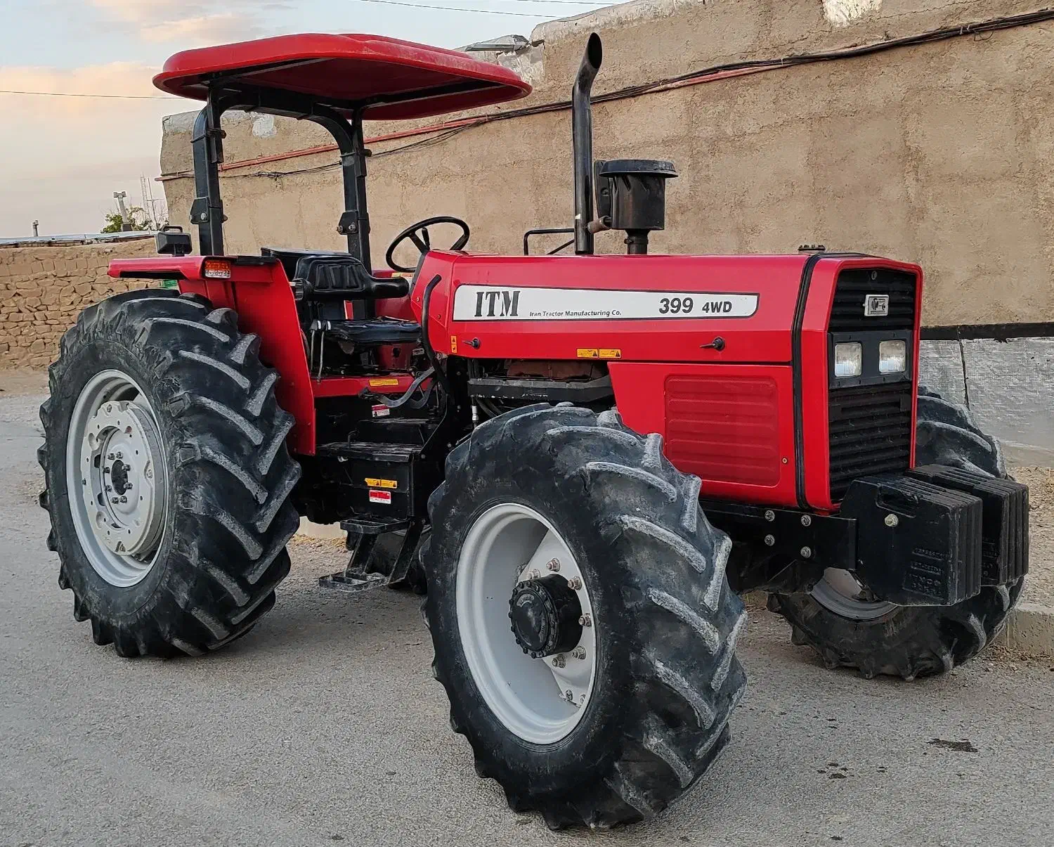 تراکتور ۳۹۹ جفت ۱۴۰۰ درجه یک|خودرو سنگین|همدان, |دیوار