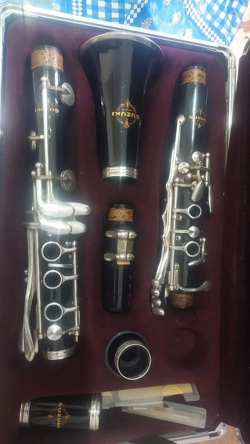 کلارینت سوزوکی|سازهای بادی|باسمنج, |دیوار