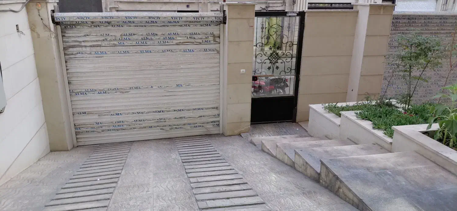 واحد 75 متری کلید نخورده روبه نما|فروش آپارتمان|بهارستان, |دیوار