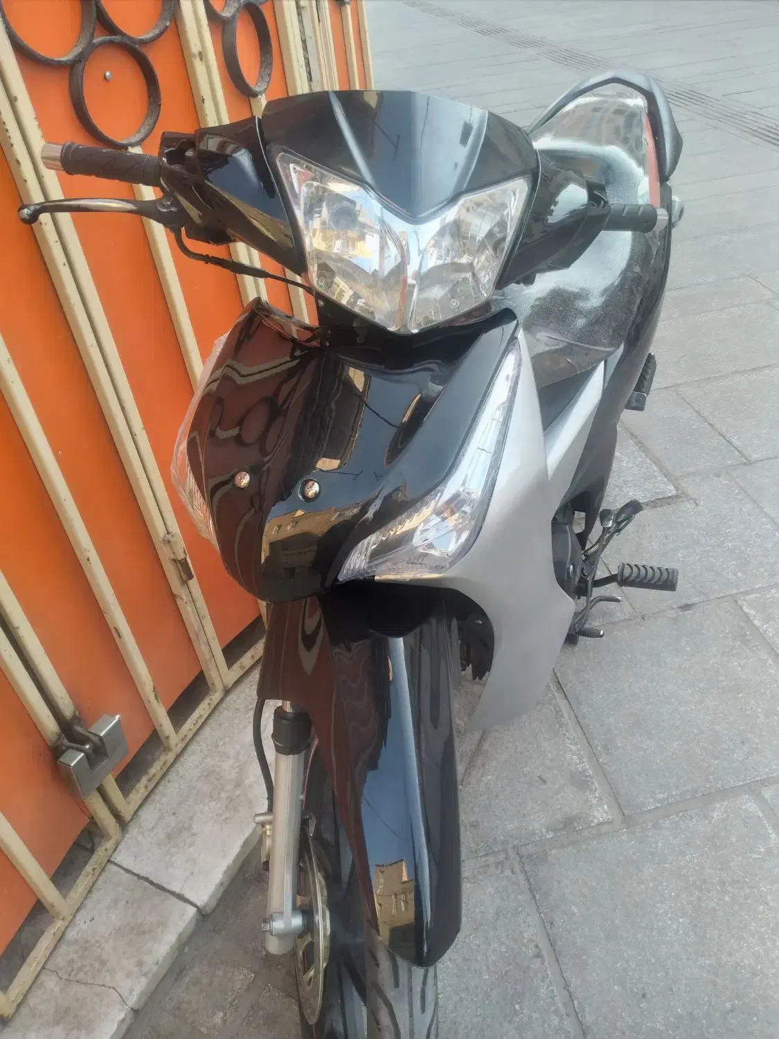 ویو پرواز ناتالی|موتورسیکلت|همدان, |دیوار