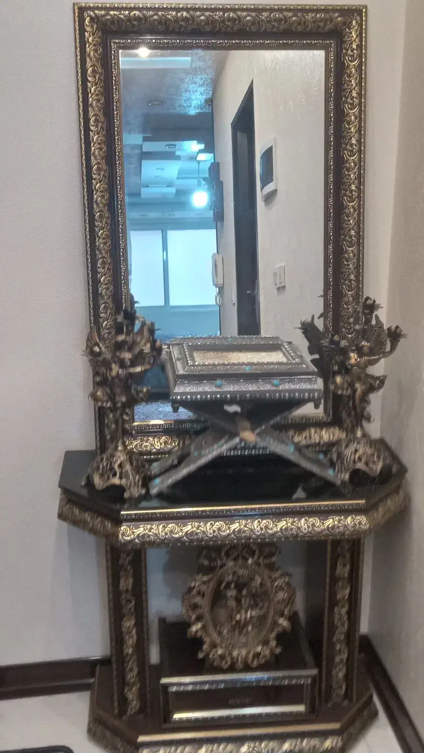 آیینه وشمدان وویترین|آینه|شاهین‌شهر, مسکن مهر|دیوار