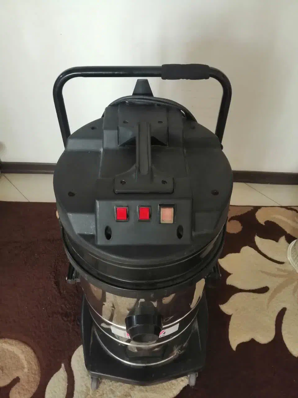 جاروصنعتی آب وخاک بامکش عالی ۳موتوره کسری مدل رولی|جاروبرقی، جارو شارژی، بخارشو|گلبهار, شهر جدید گلبهار|دیوار