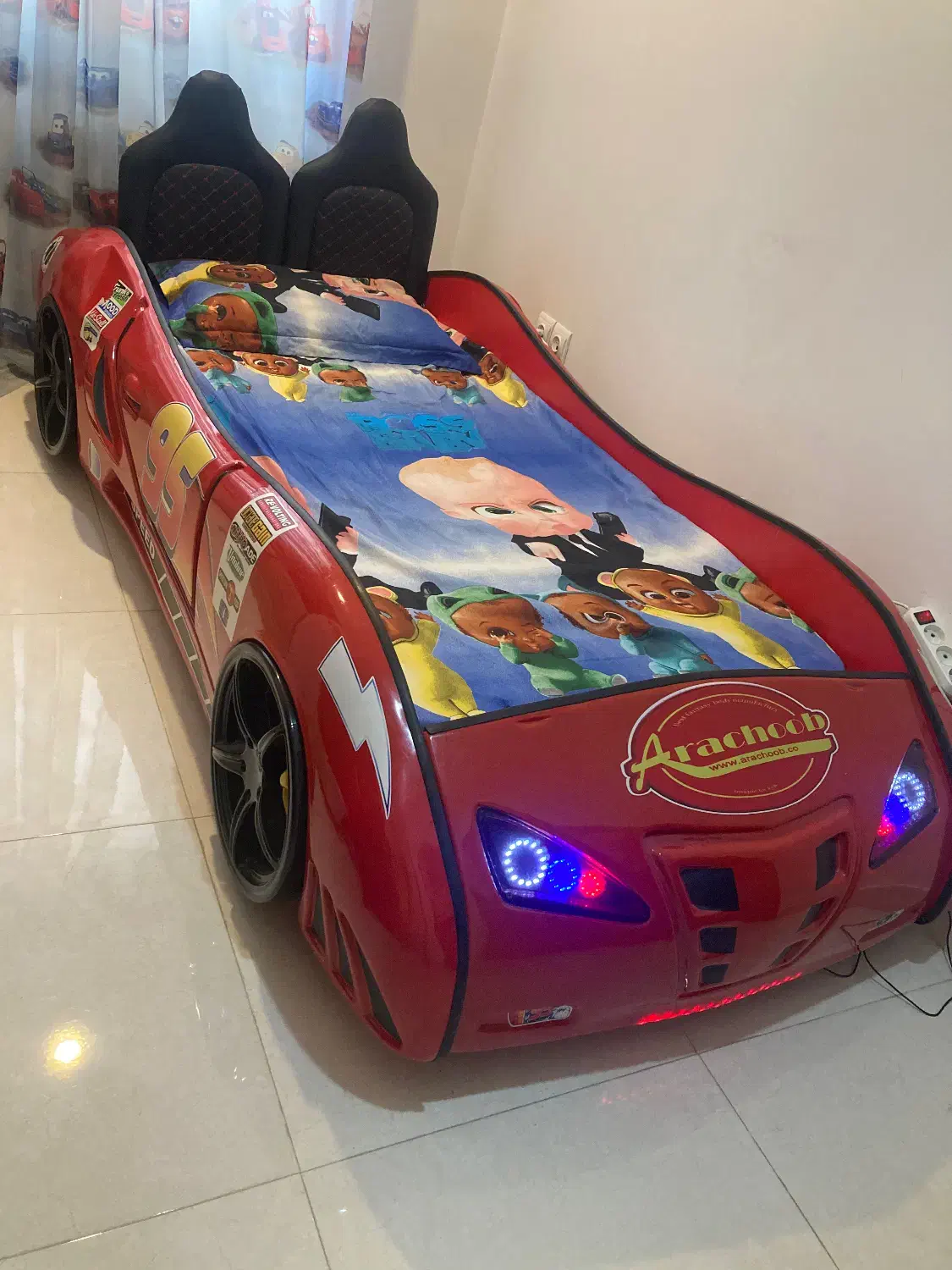 تخت ماشینی کودک|تخت و سرویس خواب|رشت, شهرک پردیسان|دیوار