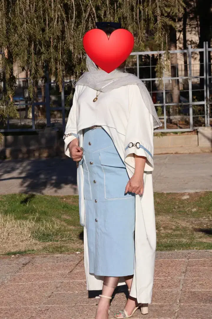 مانتو|لباس|مرودشت, مسجد رسول‎|دیوار