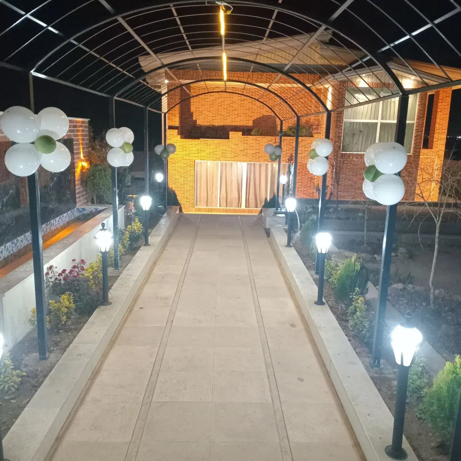 اجاره باغ ویلا جهت مراسمات|اجارهٔ کوتاه‌مدت ویلا و باغ|قزوین, |دیوار