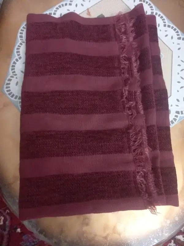 شال مخمل زرشکی دومتری عرض ۷۰ در حد نو|لباس|تبریز, |دیوار