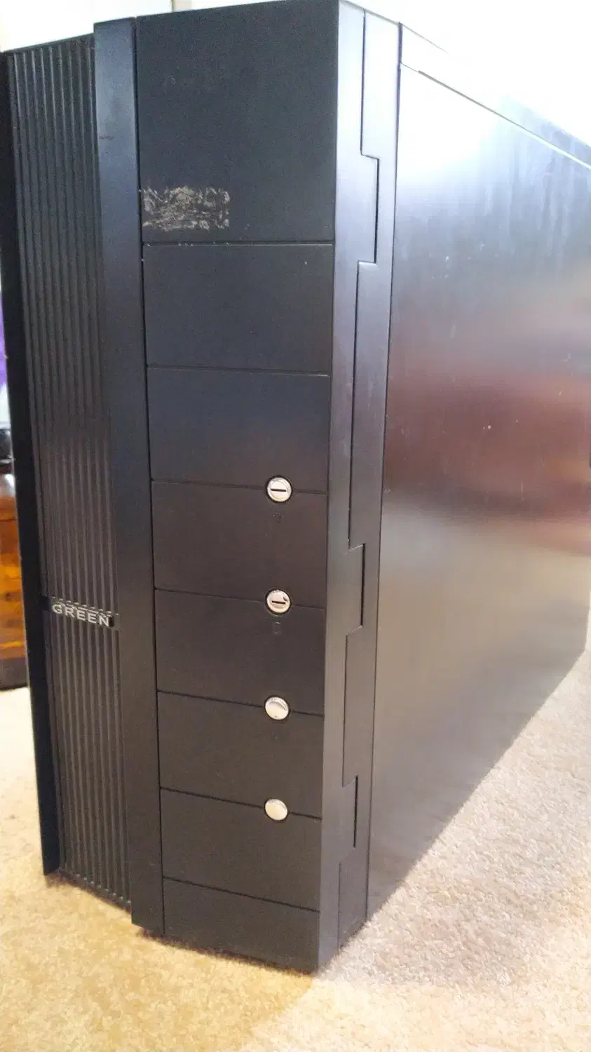 کیس گیمینگ گرین|رایانه رومیزی|شهرکرد, |دیوار