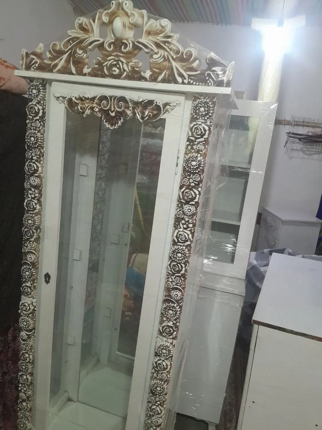 پنج قلم کمد ۱۵تومان|مبلمان خانگی و میز عسلی|بناب, |دیوار