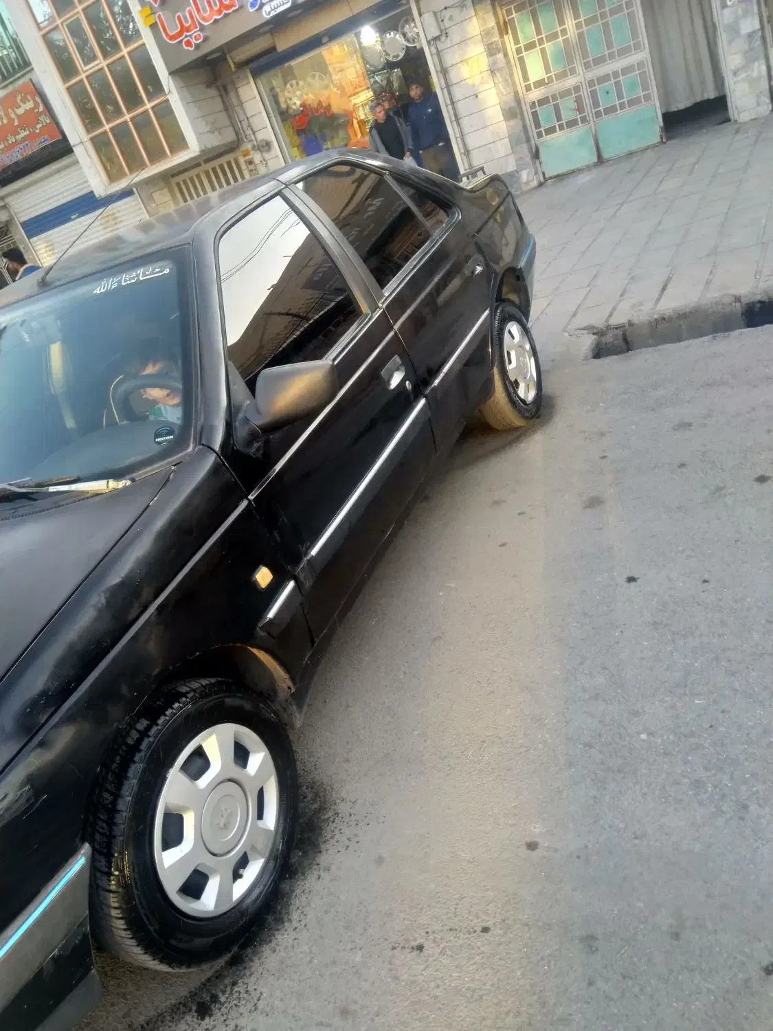 پژو405مدل82کم کارکردسالم1800انژکتور|خودرو سواری و وانت|بروجرد, |دیوار