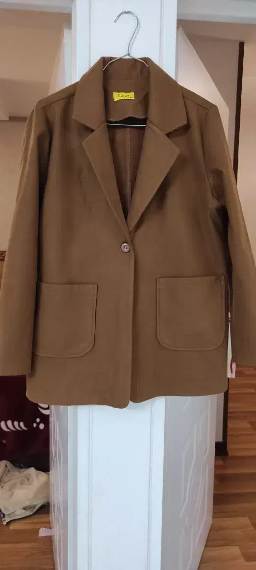 کت زنانه جنس فوتر|لباس|اندیشه, اندیشه فاز ۱|دیوار