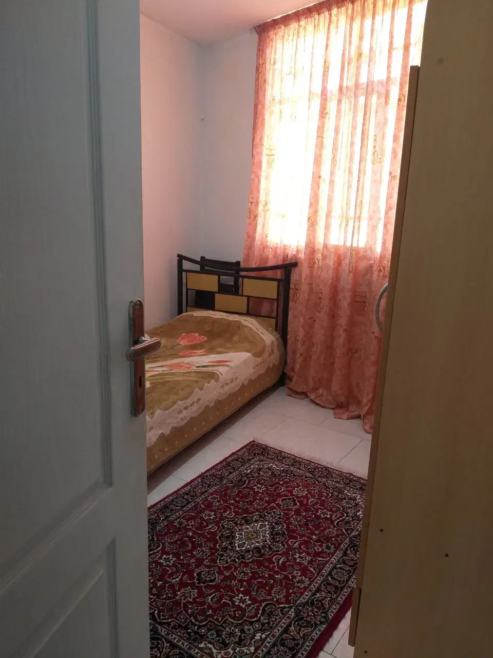 اجاره آپارتمان حصارک بالا طبقه اول 2 خواب نوساز|اجارهٔ آپارتمان|کرج, حصارک بالا|دیوار