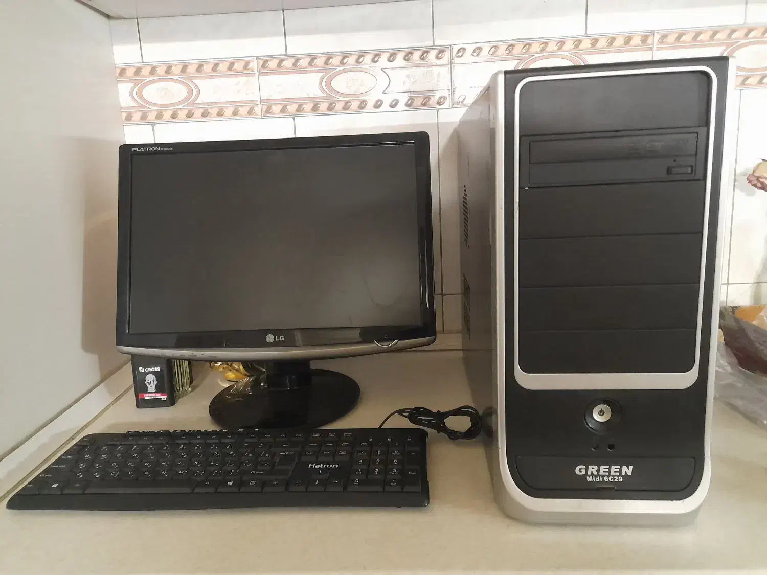 کامپیوتر ddr3 با مانیتور|رایانه رومیزی|تهران, خانی آباد نو جنوبی|دیوار