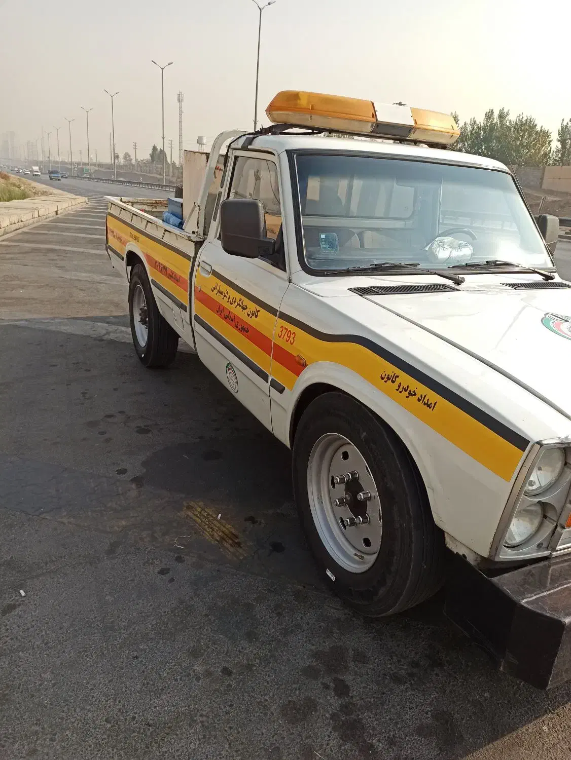 نیسان جرثقیل چرخ گیر|خودرو سواری و وانت|تهران, آزادشهر|دیوار