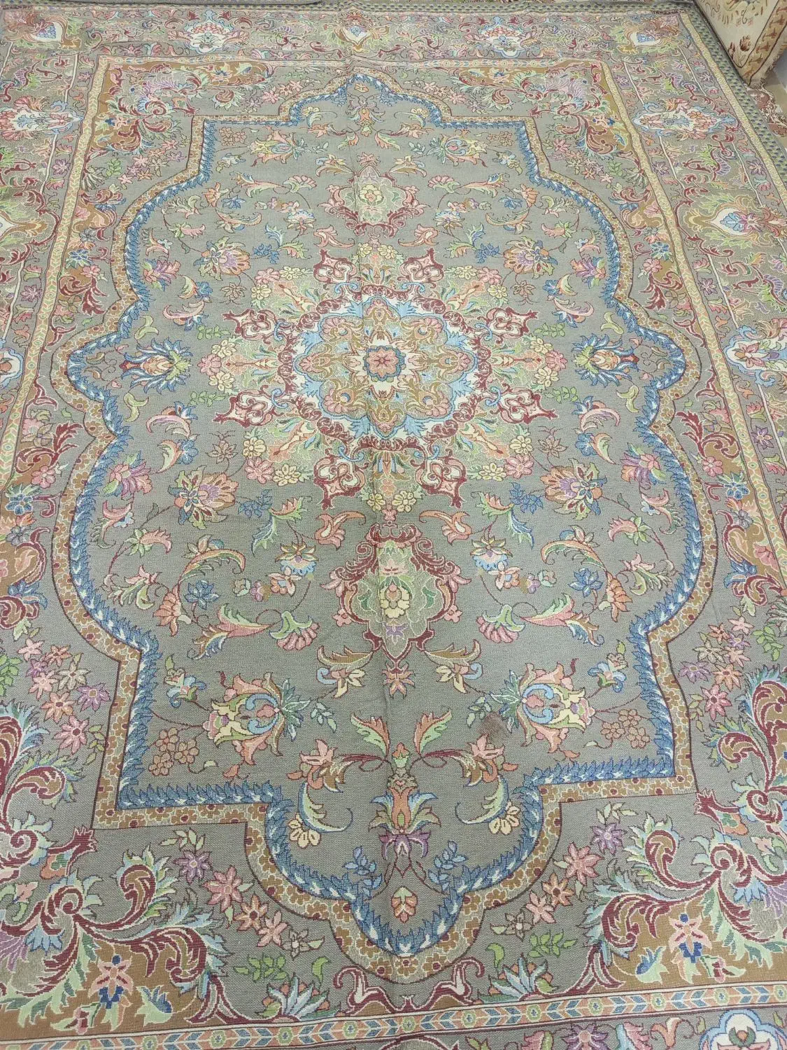 رو فرشی|روفرشی|محمدشهر, محمدشهر|دیوار