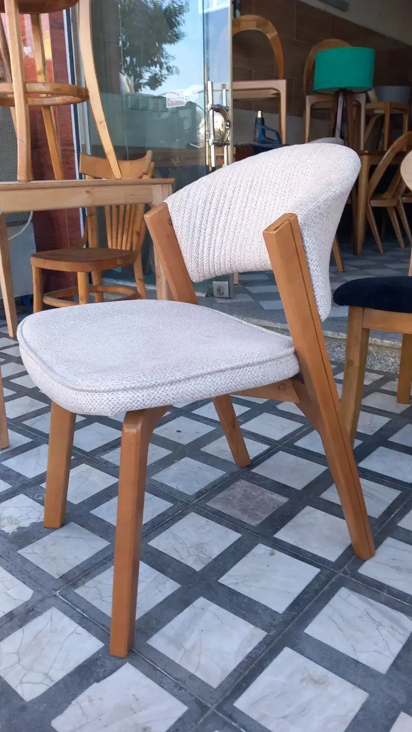 میزنهارخوری راش|میز و صندلی غذاخوری|بابلسر, |دیوار