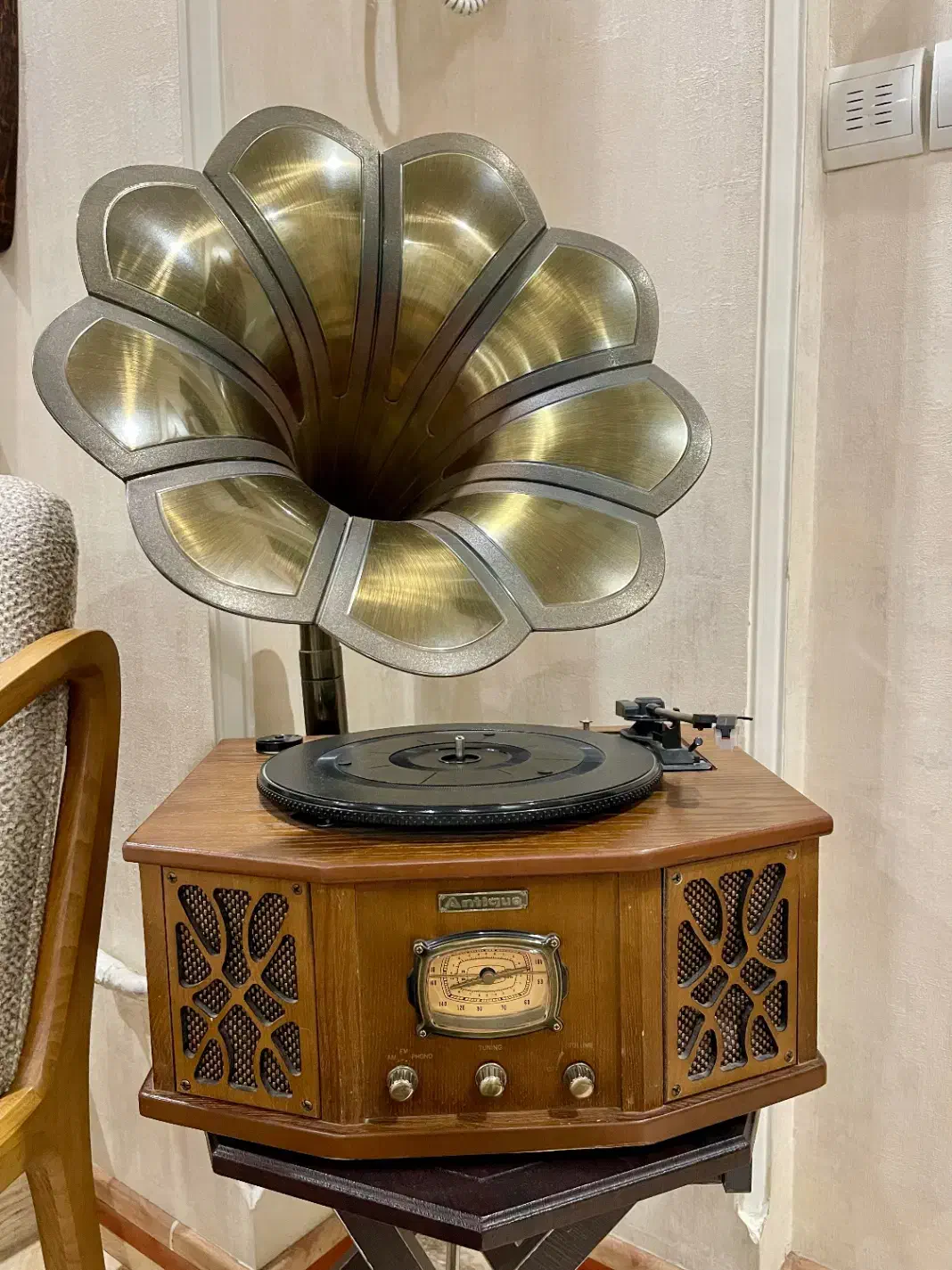 گرامافون|کلکسیون و سرگرمی|تهران, استقلال|دیوار