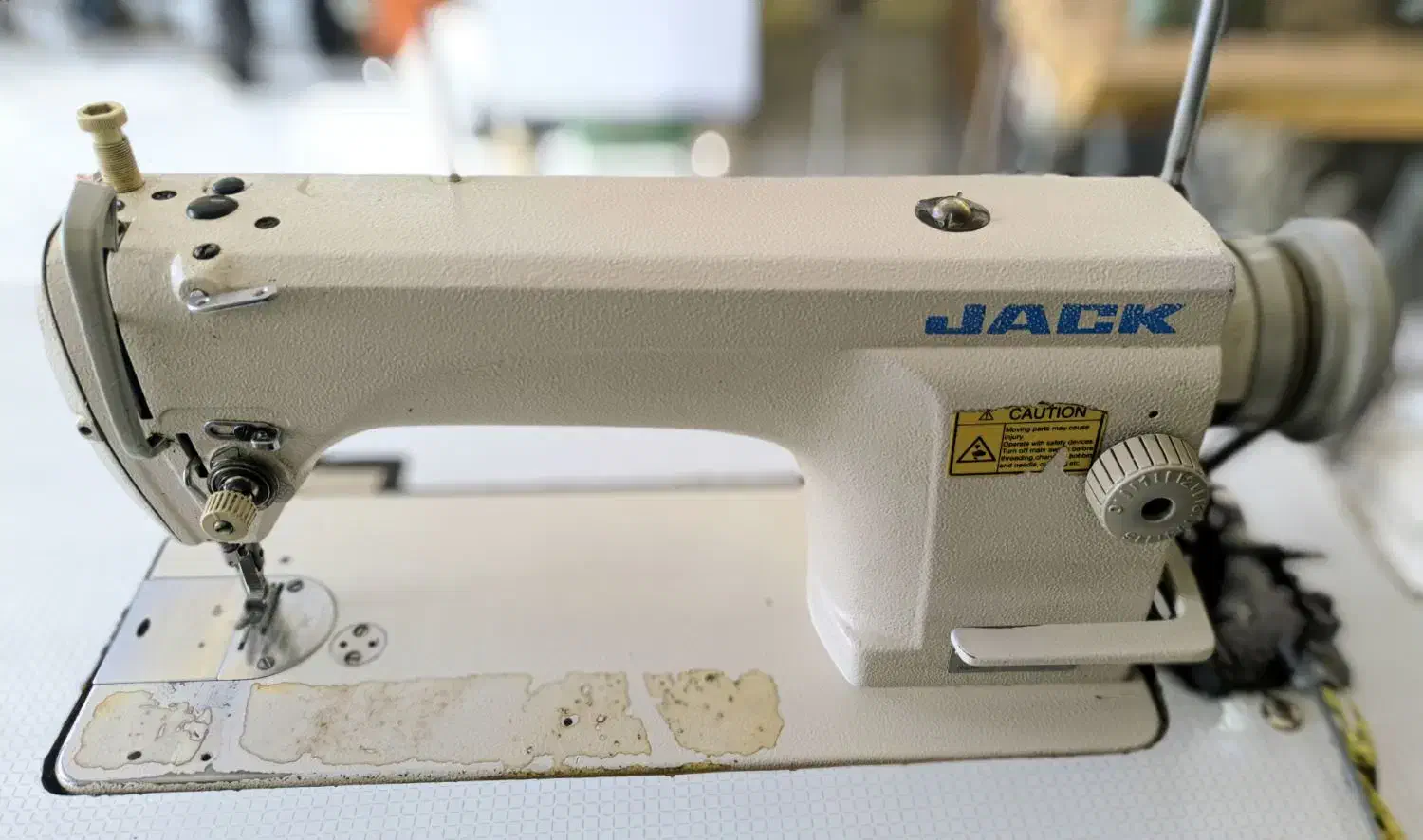 چرخ خیاطی جک|چرخ خیاطی و ریسندگی|بروجرد, |دیوار