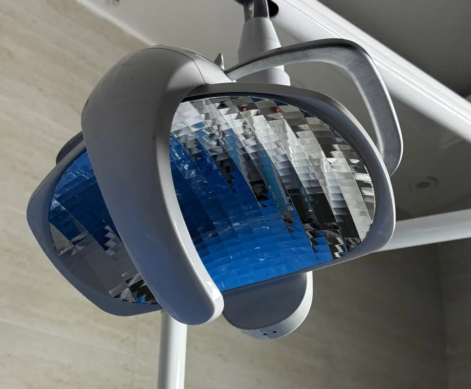 استخدام منشی دندانپزشکی|استخدام اداری و مدیریت|بندر ماهشهر, |دیوار