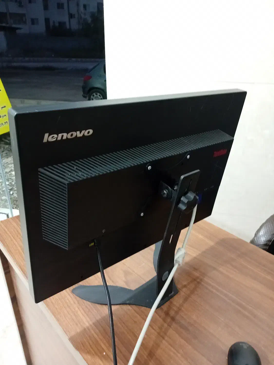 مانیتور 22 اینچ برند LENOVO|قطعات و لوازم جانبی رایانه|بابل, |دیوار