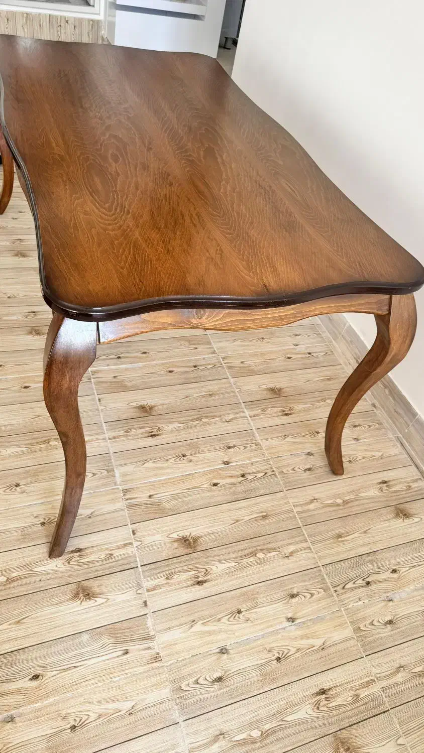 میز غذاخوری شش نفره سالم و تمیز|میز و صندلی غذاخوری|سهند, |دیوار