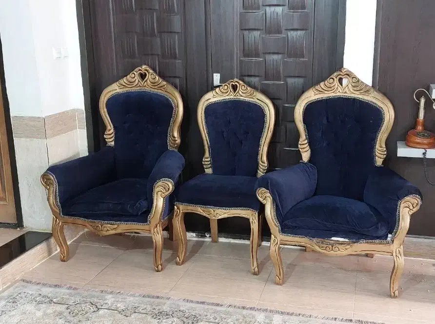 مبل سلطنتی|مبلمان خانگی و میز عسلی|تربت جام, شاد|دیوار