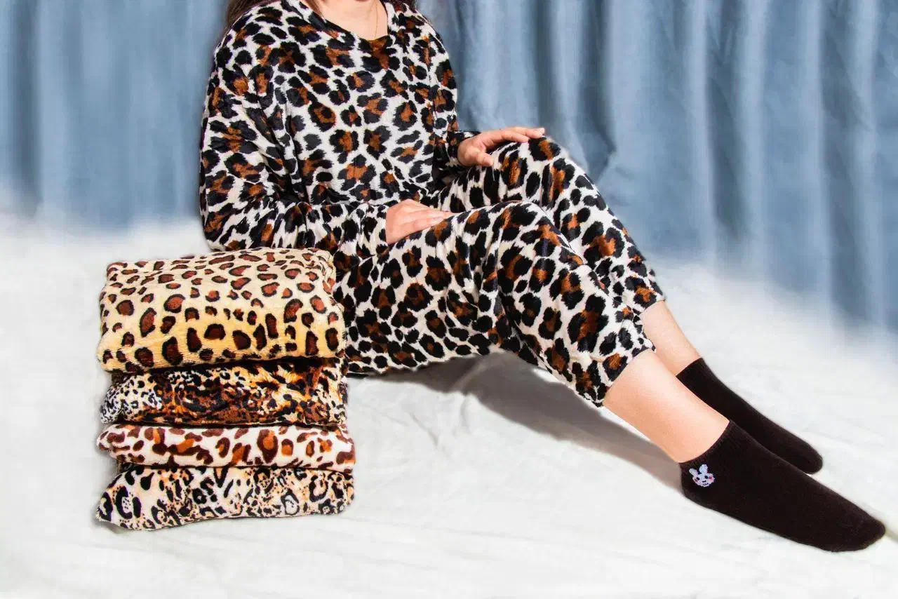 ست مخمل پلنگی|لباس|بندر ماهشهر, |دیوار