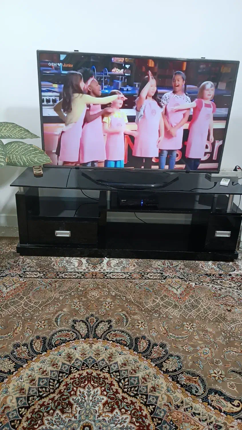 مبلمان 8نفره ناهار خوری میز تلویزیون ایینه و کنسول|مبلمان خانگی و میز عسلی|اندیمشک, |دیوار