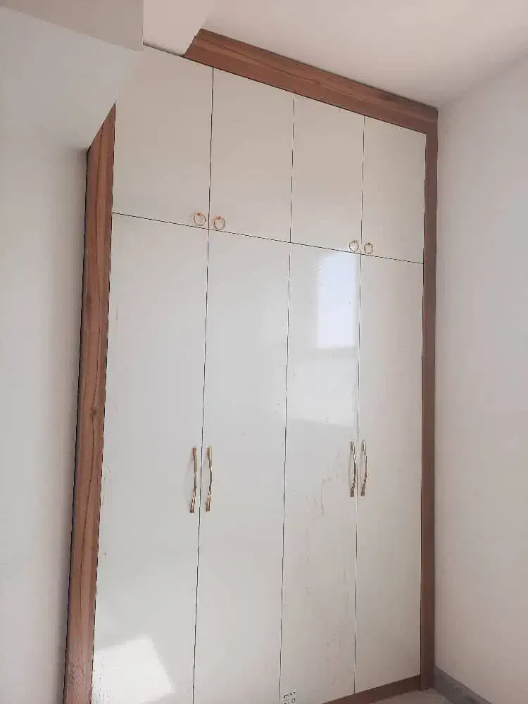 تعمیر و ساخت و نصب انواع کابینت ام دی اف و فلزی|خدمات پیشه و مهارت|سیرجان, |دیوار