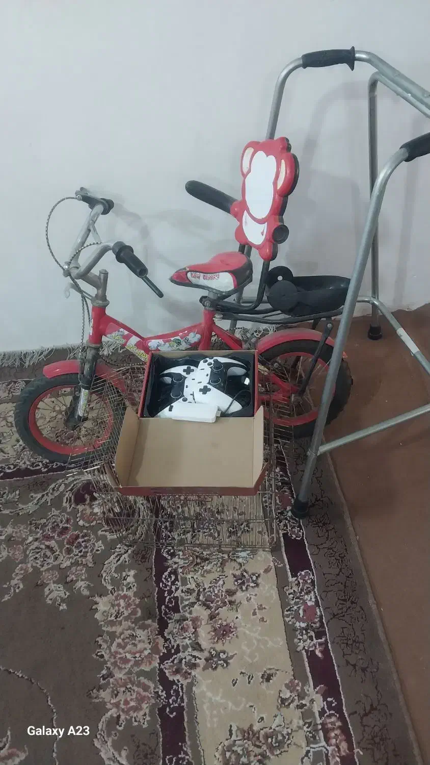 دوچرخه و گیمستر وقفس و واکر|کنسول، بازی ویدئویی و آنلاین|بندر امام خمینی, |دیوار