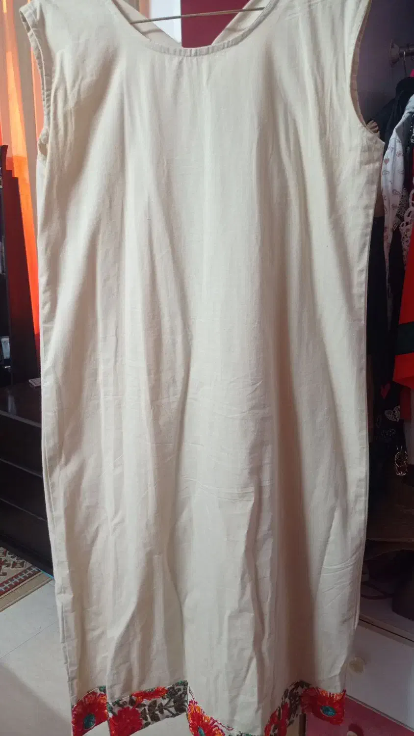 پیراهن|لباس|نیشابور, شهرک فرهنگیان|دیوار