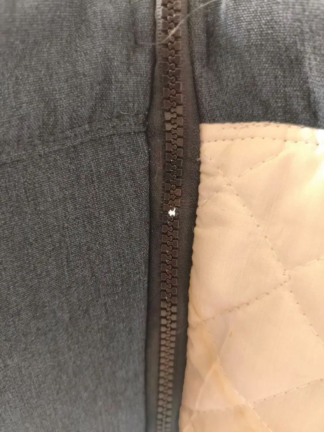 تخت نوزادی|تخت و صندلی بچه|ساری, |دیوار