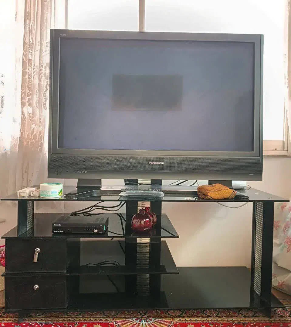 تلویزیون و زیر تلویزیون|تلویزیون و پروژکتور|نوشهر, |دیوار