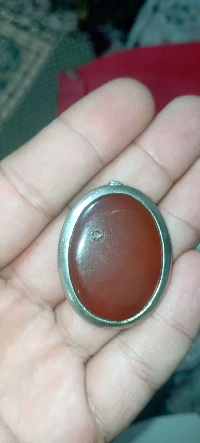 گردنی عقیق|جواهرات|پیشوا, |دیوار