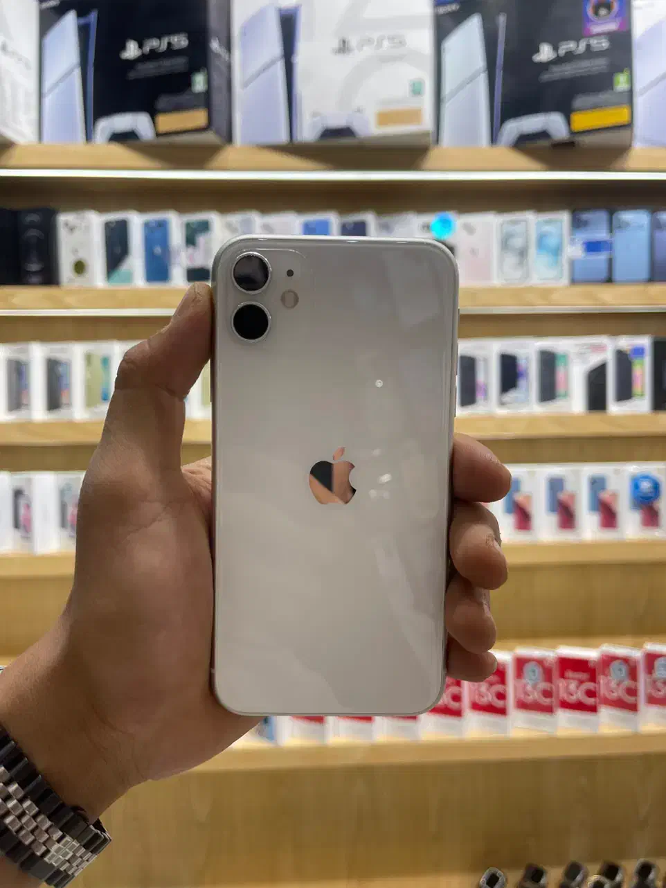 گوشی ایفون 11 نرمال حافظه 128 گیگ اقساط|موبایل|ورامین, ورامین|دیوار