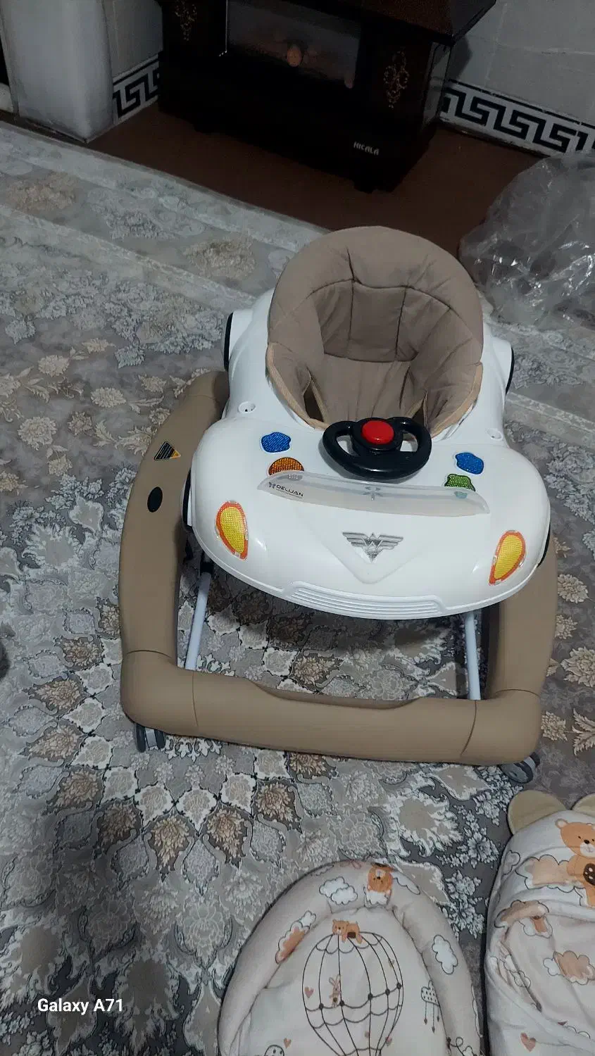 روروئک ،|اسباب و اثاث بچه|تاکستان, |دیوار