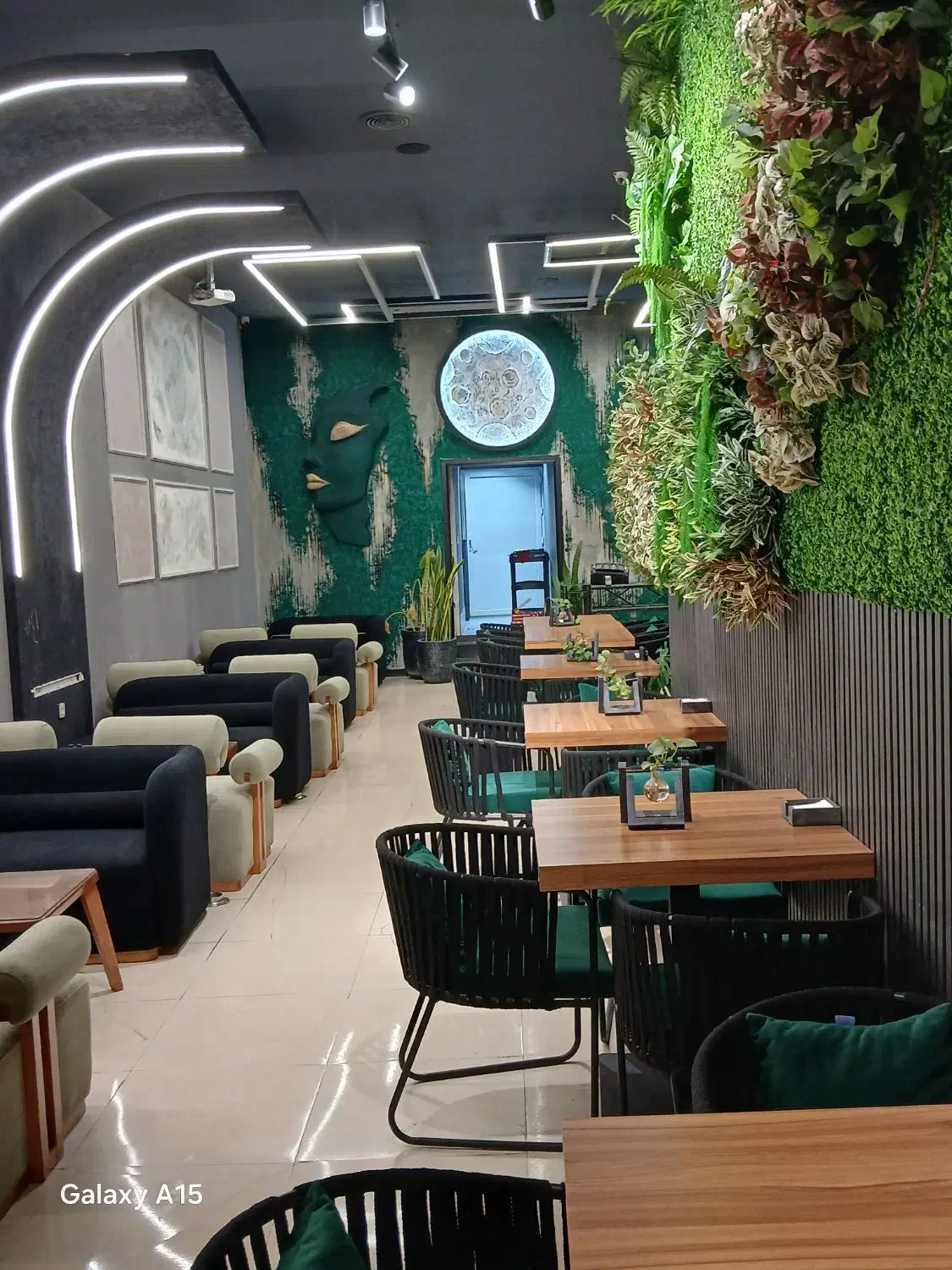 استخدام ظرفشور*سالن کار*قلیان زن*کمک باریستا|استخدام خدمات فروشگاه و رستوران|تهران, نیروی هوایی (پیروزی)|دیوار