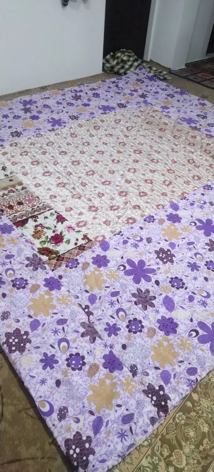 لحاف کرسی|رختخواب، بالش، پتو|قروه, |دیوار