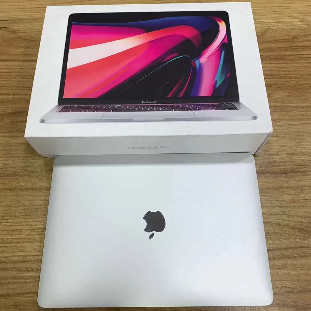 MacBook m2 Pro|رایانه همراه|تهران, فلسطین (میدان انقلاب)|دیوار