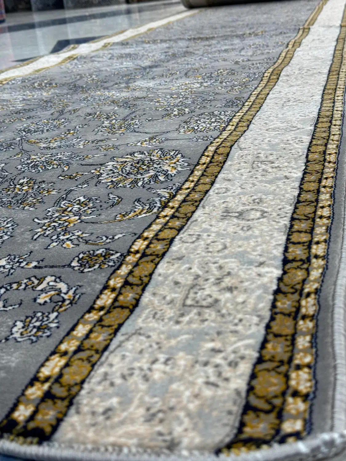 کناره فرشی لوکس با قیمت اقتصادی|فرش|گرگان, |دیوار