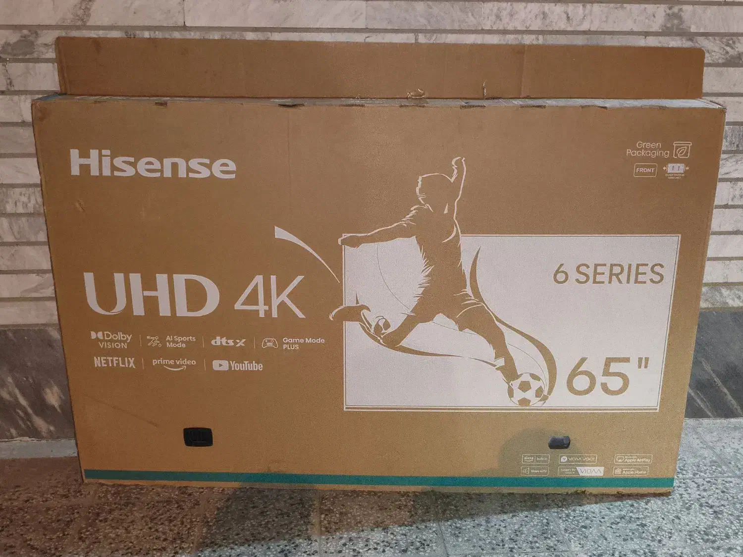 کارتن تلویزیون ۶۵ اینچ هاینسیس|تلویزیون و پروژکتور|دزفول, |دیوار