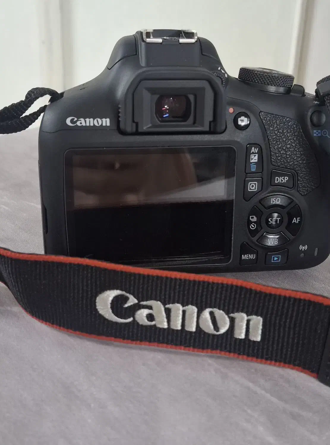 دوربین عکاسی و فیلم برداری کنون 2000d با لنز 18/55|دوربین عکاسی و فیلم‌برداری|کرج, المهدی|دیوار