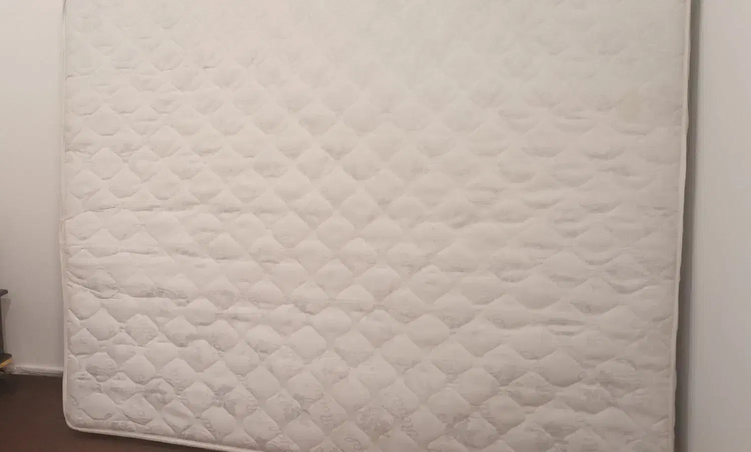 تشک تخت دو نفره|تشک تختخواب|هشتگرد, هیو|دیوار