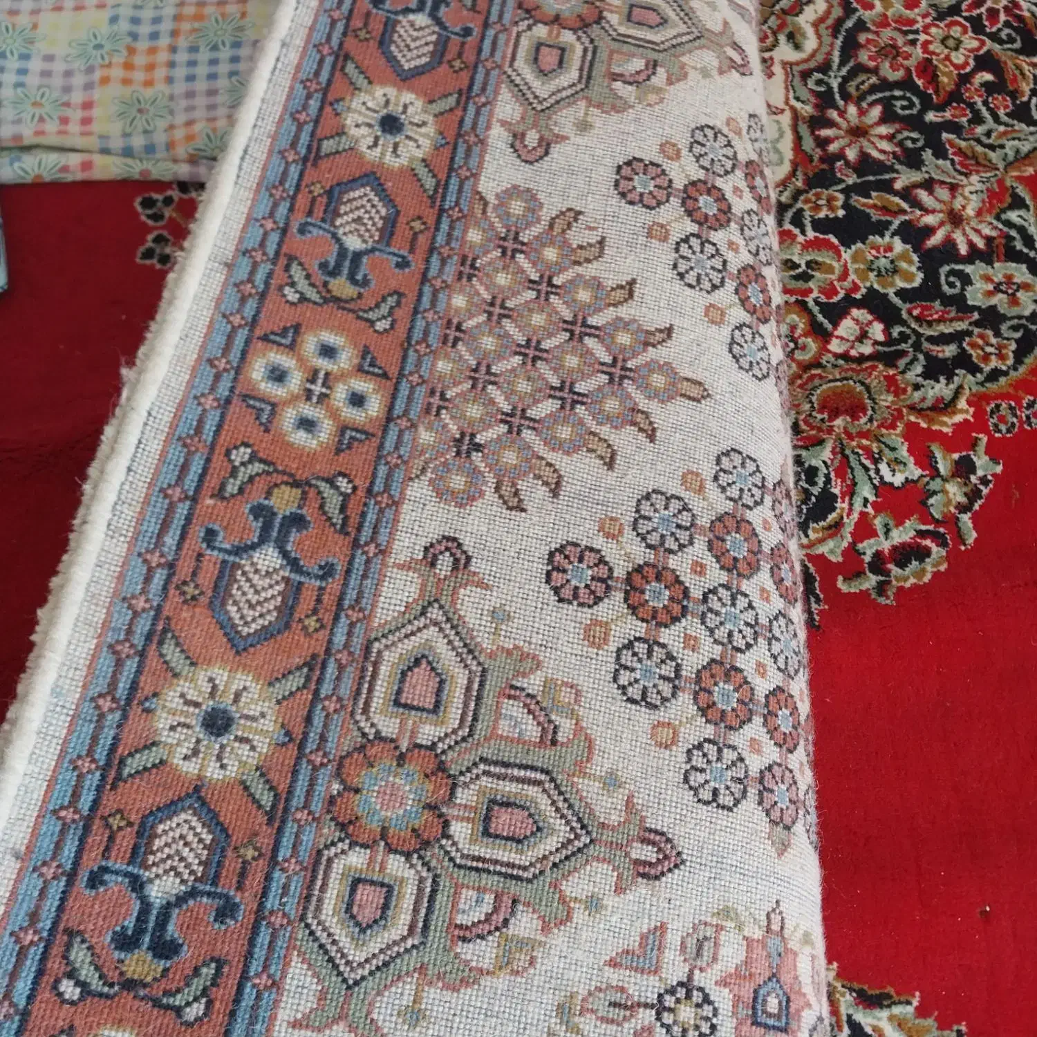 فرش دستبافت روپله|فرش|مهاجران, |دیوار