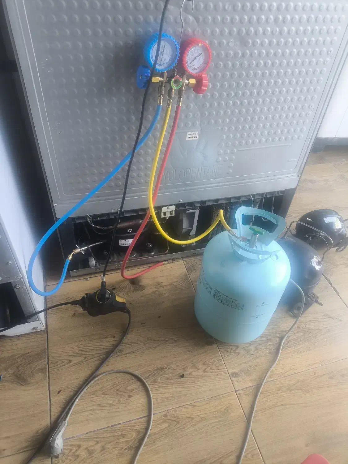 تعمیرات یخچال صنعتی خانگی با بهترین قیمت|خدمات پیشه و مهارت|نسیمشهر, |دیوار