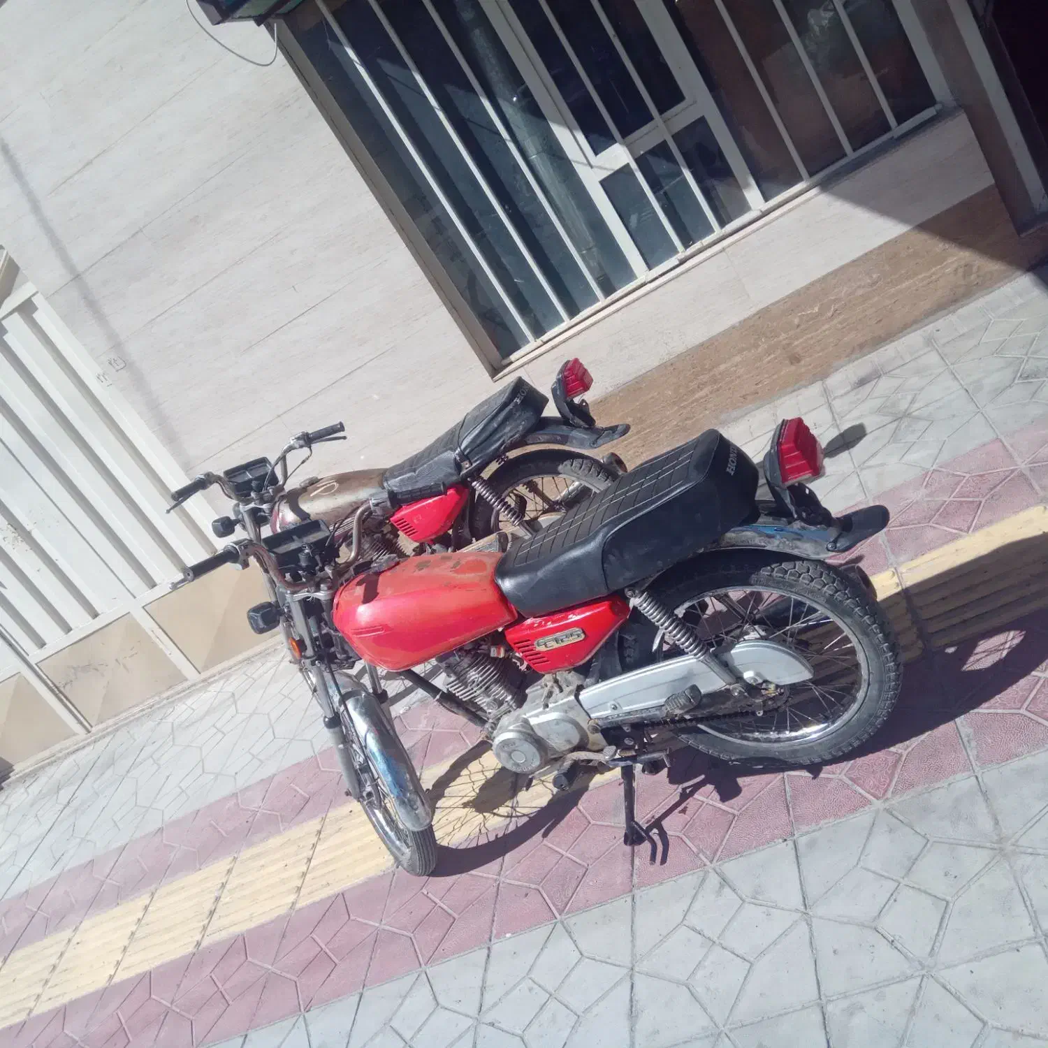 هندا 125|موتورسیکلت|فرخشهر, |دیوار