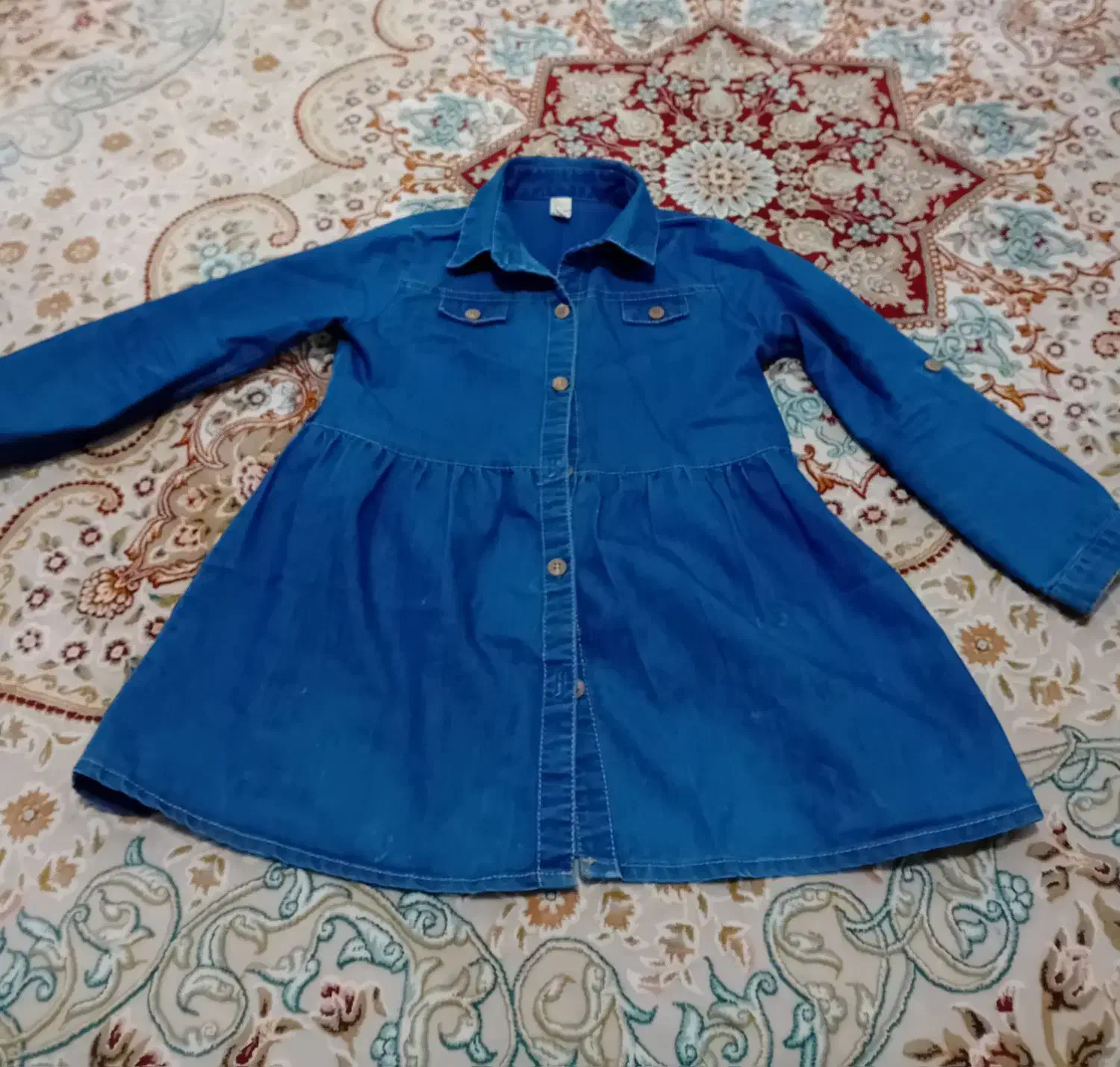 لباس بچگونه|لباس|گرمسار, |دیوار