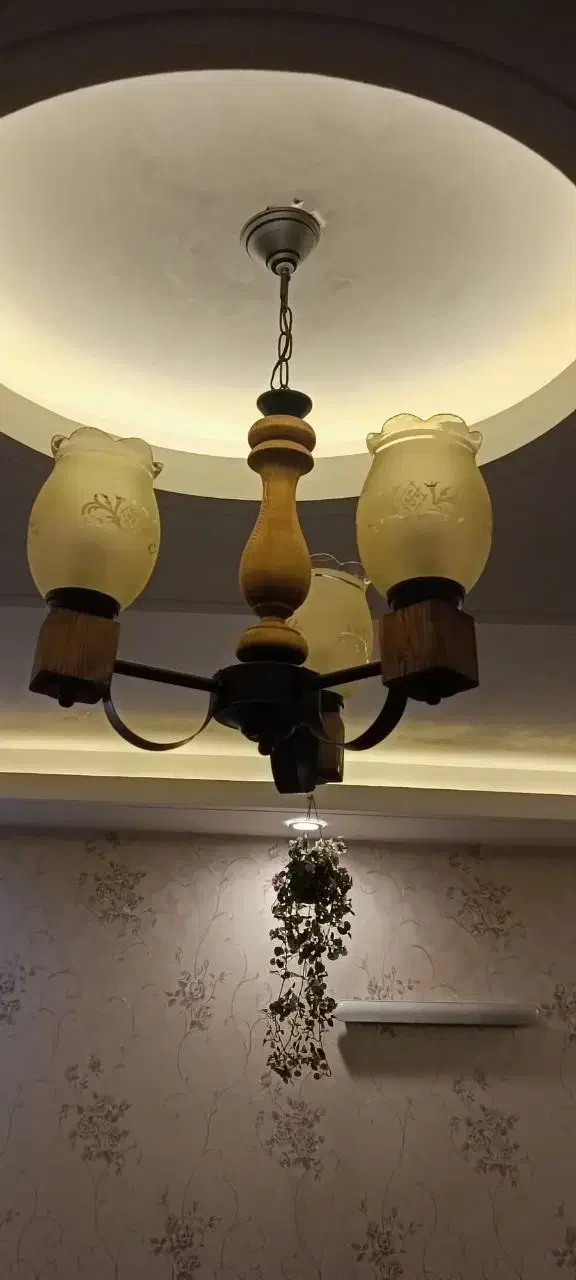 لوستر|لوستر و چراغ آویز|مشهد, قائم|دیوار