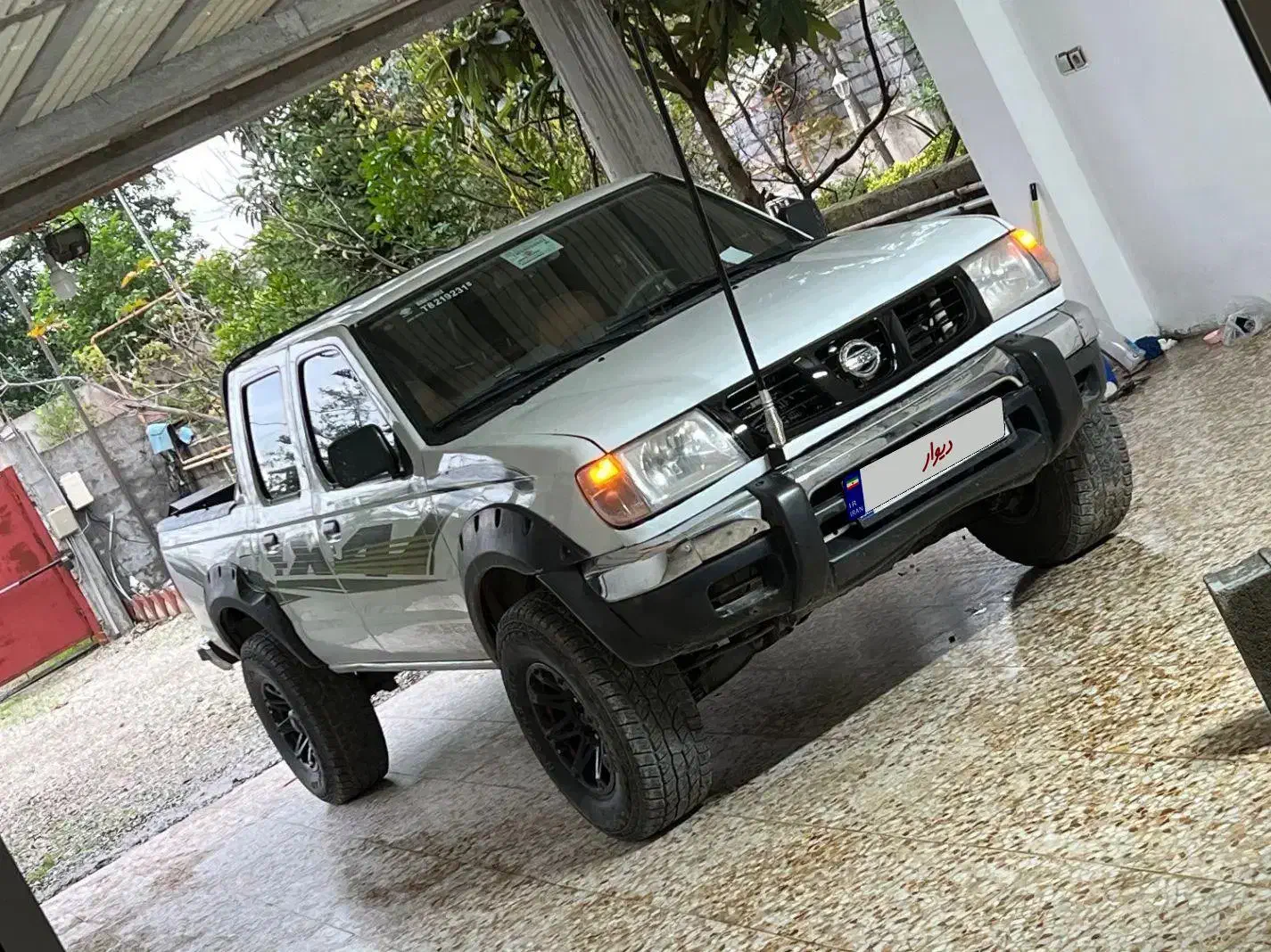 نیسان پیکاپ مدل ۸۱ یه لکه رنگ|خودرو سواری و وانت|نوشهر, |دیوار