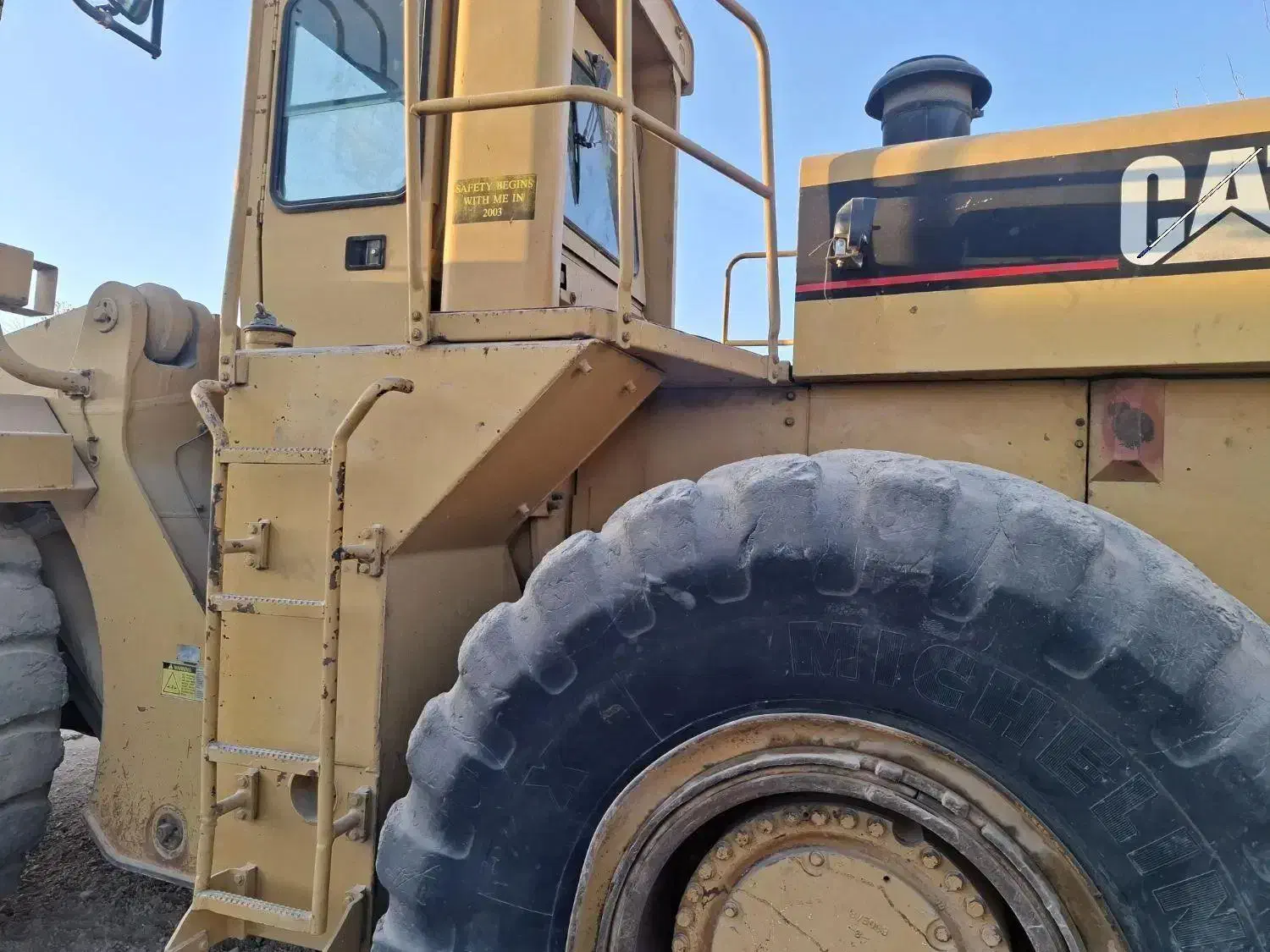 لودر 988f1|خودرو سنگین|اصفهان, ملک|دیوار